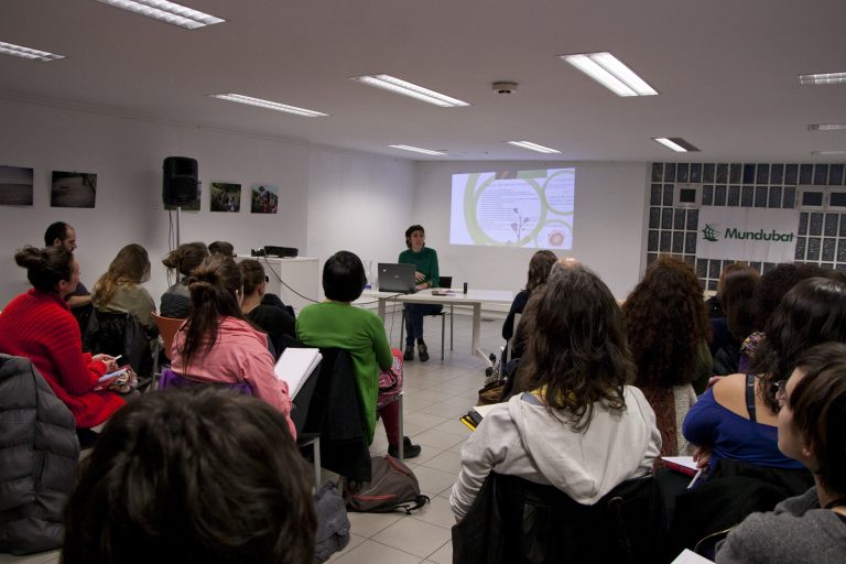 Curso online de ecofeminismo